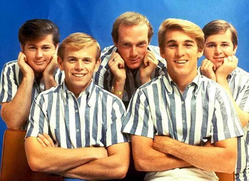 Bruce Johnston Beach Boys αποχωρεί από τις περιοδείες μετά από 61 χρόνια