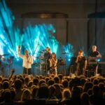 Οι James παρουσιάζουν το ντοκιμαντέρ “Getting Away With It” που αφηγείται την ιστορία τους