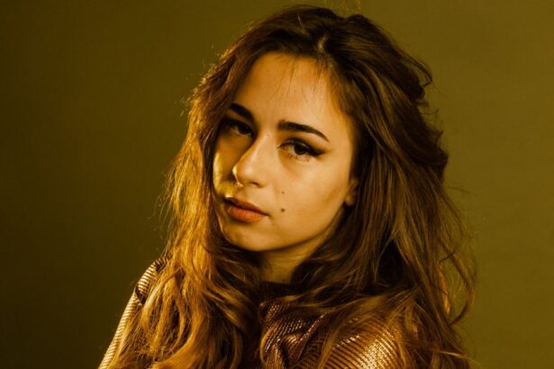 Η Billie Kark τραγουδά την Προσευχή, νέο single από το άλμπουμ Έρεβος