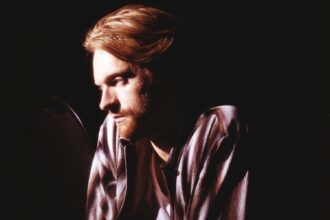 Finneas δημιουργεί τη μουσική για τη νέα σεζόν της σειράς Beef στο Netflix