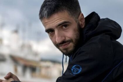 ΛΕΞ Πολυκατοικίες graphic novel σελίδες κόμικ με αστικό τοπίο και αισθητική εμπνευσμένη από το τραγούδι