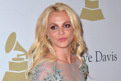 Η Britney Spears απαντά με νέα ανάρτηση στις αποκαλύψεις του Kevin Federline και κατηγορεί τον πρώην σύζυγό της ότι κερδίζει από τον πόνο της