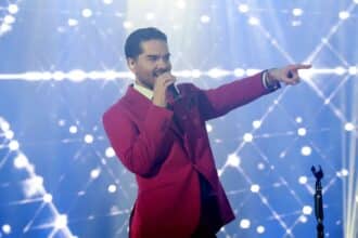 Χρήστος Μάστορας live στον τελικό Eurovision με τη Μαργαρίτα