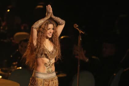 Shakira δωρεάν συναυλία στην Copacabana στο Ρίο ντε Τζανέιρο