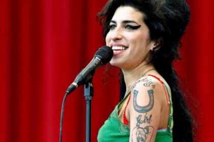 Amy Winehouse στη σκηνή την εποχή του Back to Black