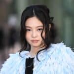 JENNIE των BLACKPINK με αφορμή τη συμμετοχή της στο Dracula remix