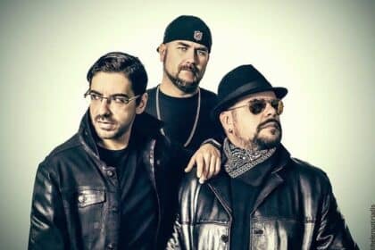 Ημισκούμπρια με αφορμή τη δεύτερη ημερομηνία live μετά το sold out της πρώτης εμφάνισης