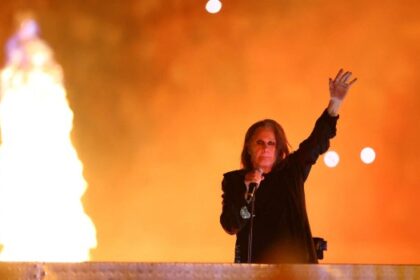 Ozzy Osbourne νέο t-shirt Roger Waters Pink Floyd The Wall