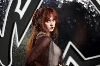 Chappell Roan στη σκηνή – μιλά για τη Cyndi Lauper και την επιρροή της στη μουσική