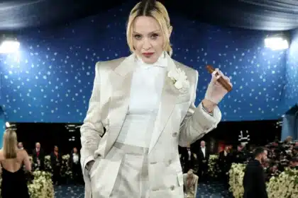 Madonna συναυλία 1990 με φανέλα Celta Vigo στο στάδιο Balaidos