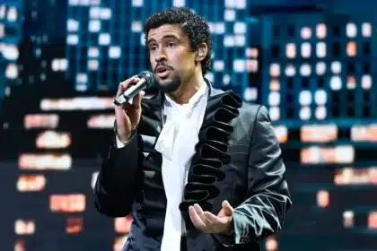 Bad Bunny, Super Bowl Halftime Show, Jay-Z call, 2026, νέα