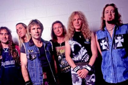 Iron Maiden γιορτάζουν τη χρήση του The Trooper στο Stranger Things