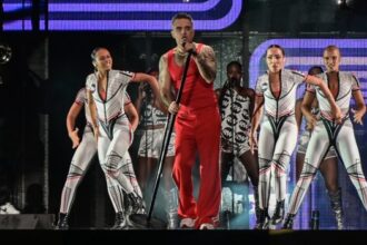 Robbie Williams, Κωνσταντινούπολη, ακύρωση συναυλίας, Ισραήλ, σιωνισμός, Roger Waters
