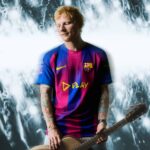 Ed Sheeran παρουσιάζει τη limited φανέλα “Play” της Barcelona στο Καμπ Νου