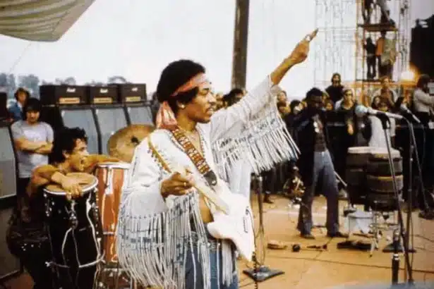 Woodstock 1969, Jimi Hendrix, Carlos Santana, Janis Joplin, The Who, Grateful Dead, festival history, rock culture
