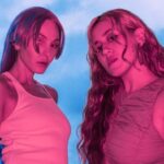 Tamta και VASSIŁINA promo cover art του Fever Ride με φλόγες και κόκκινα στοιχεία