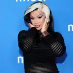 Cardi B μιλά στους fans της για την κρίση και ζητά συγγνώμη