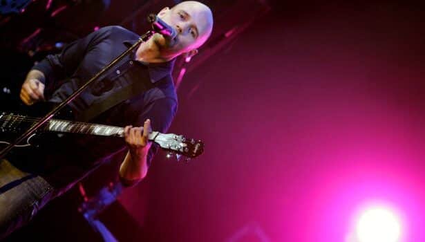 Ο Moby έρχεται στην Πλατεία Νερού για το Release Athens 2026. Μια συναυλία με τις μεγαλύτερες dance επιτυχίες του και ενέργεια που θα ηλεκτρίσει το κοινό. Όλες οι πληροφορίες για τα εισιτήρια και την προπώληση.
