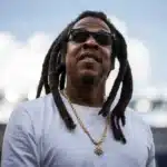Jay-Z υπερασπίζεται τον Bad Bunny για το Super Bowl Halftime Show