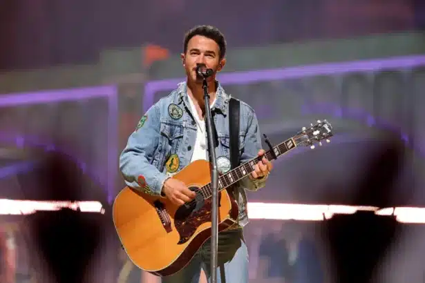 Kevin Jonas solo debut Changing release 2025 Jonas Brothers