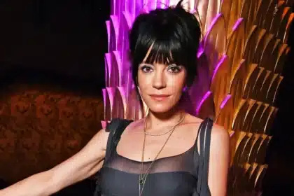 Lily Allen West End Girl USB sex toy προώθηση άλμπουμ