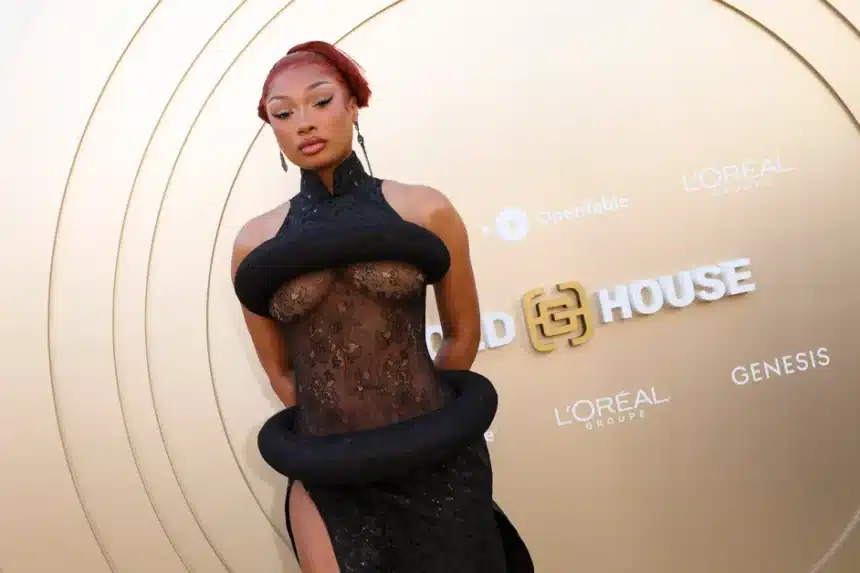 Megan Thee Stallion συνέντευξη Taraji P. Henson ψυχική υγεία θεραπεία