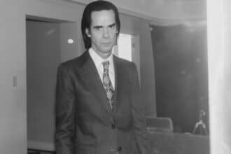 Nick Cave πορτρέτο από σκηνή του “The Veiled World Of Nick Cave” στο Sky Documentaries