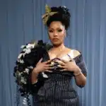 Nicki Minaj στο Met Gala 2025 με εντυπωσιακή ροζ τουαλέτα και δήλωση «Billionaire Barbie Era»
