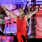 Robbie Williams, Αθήνα, Angels, Rock DJ, συναυλία