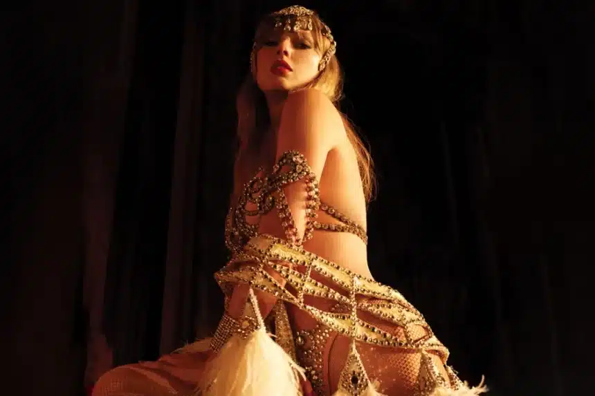 Taylor Swift στη σκηνή Eras Tour — σειρά ντοκιμαντέρ “The End of an Era”