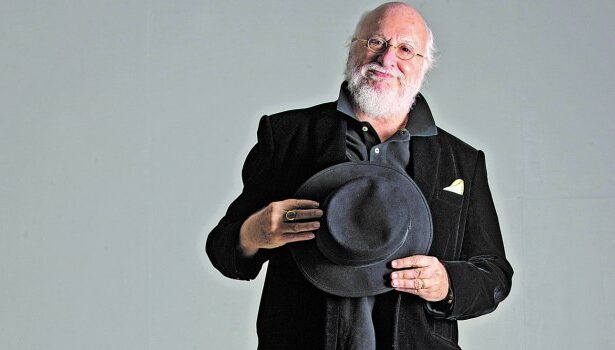 Διονύσης Σαββόπουλος – οι επιρροές και οι εμπνεύσεις πίσω από τον Νιόνιο