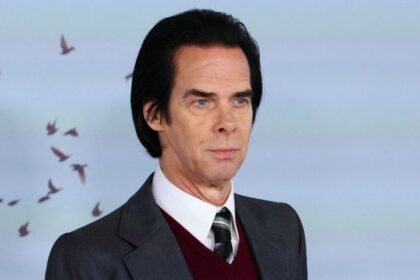 Nick Cave ακούει το άλμπουμ Getting Killed των Geese και μιλά για απόλυτη ευτυχία
