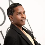 A$AP Rocky και Rihanna στη βράβευση CFDA με τη μικρή Rocki Irish