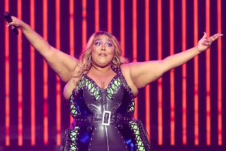 Lizzo μιλά ανοιχτά για το body positivity και την κοινωνική πίεση γύρω από το σώμα