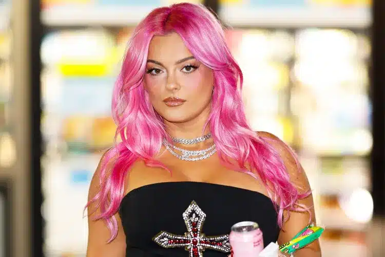 Bebe Rexha σε φωτογράφιση στο Los Angeles, 2025, μιλά για την αναζήτηση του “baby daddy”