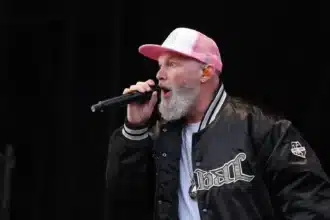 Limp Bizkit αποχαιρετούν τον Sam Rivers στη συναυλία τους στο Μεξικό