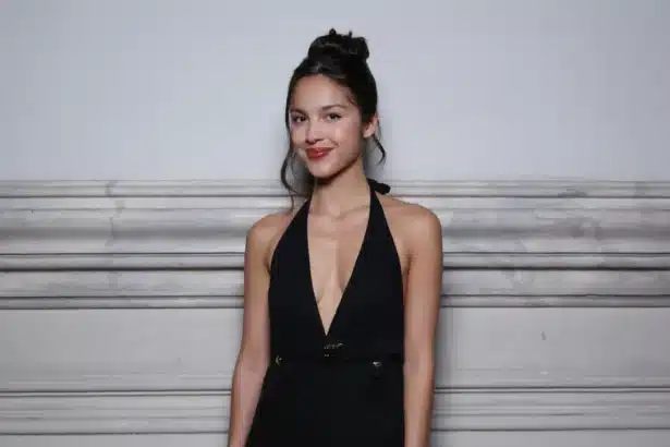 Olivia Rodrigo μιλά για τον Harry Styles στο podcast Music Makes Us