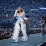Beyoncé στη σκηνή της περιοδείας Cowboy Carter
