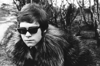 Elton John το 1968 – τα πρώτα του βήματα πριν γίνει μουσικός θρύλος