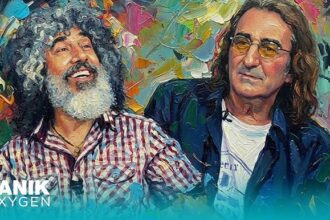 Γιάννης Γιοκαρίνης και Βασίλης Καζούλης στο τραγούδι Καλά Θα Πάει Κι Αυτό