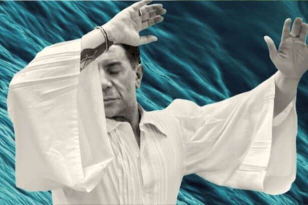 Γιώργος Μαζωνάκης ερμηνεύει τη Θαλασσογραφία στο Madwalk