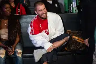 Justin Bieber freestyle Eminem tribute με “Forgot About Dre”