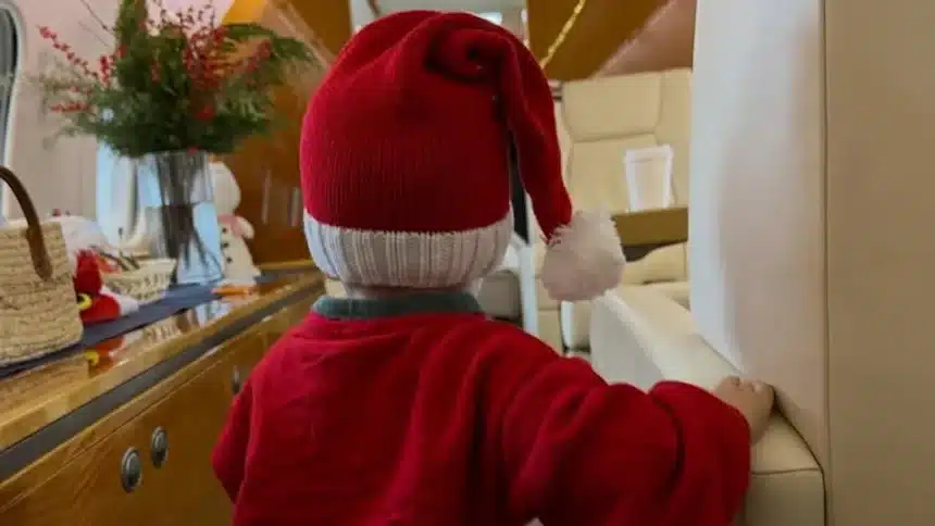 Justin Bieber με τη Hailey και τον γιο του Jack Blues τα Χριστούγεννα