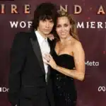 Miley Cyrus και Maxx Morando στην πρεμιέρα του Avatar: Fire and Ash μετά την ανακοίνωση του αρραβώνα τους