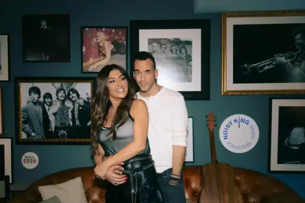 o erotas grafetai elena paparizou panos mouzourakis video clip