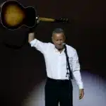 Ο Bruce Springsteen σε εμφάνιση εν μέσω πολιτικής αντιπαράθεσης για τραγούδι διαμαρτυρίας