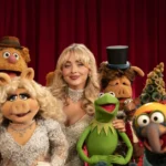 Sabrina Carpenter με τη Miss Piggy στο πρώτο trailer του The Muppet Show