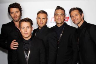 Take That Netflix docuseries arxeiako yliko boyband