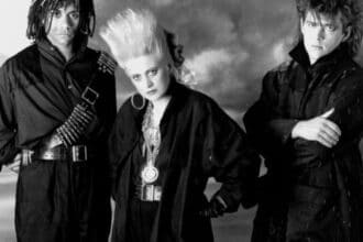 Thompson Twins Hold Me Now ιστορία πίσω από το τραγούδι των ’80s