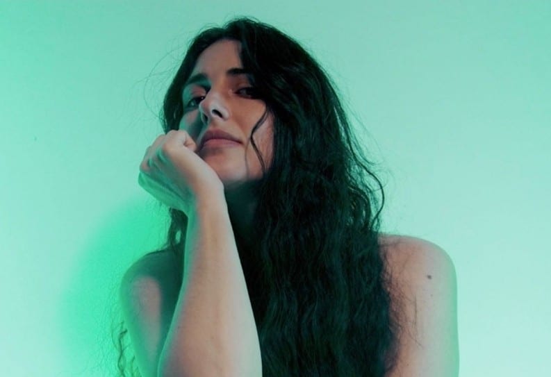 Η Μαρία Παπαλεοντίου για το τραγούδι Το Τραγουδάκι Της Αγάπης